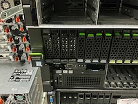 Server - fujitsu - primergy rx2540 m4 - afbeelding 2 van  3