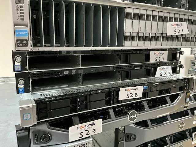 Server - hp - dl120 g9 - 1x e5-2603 - afbeelding 1 van  4