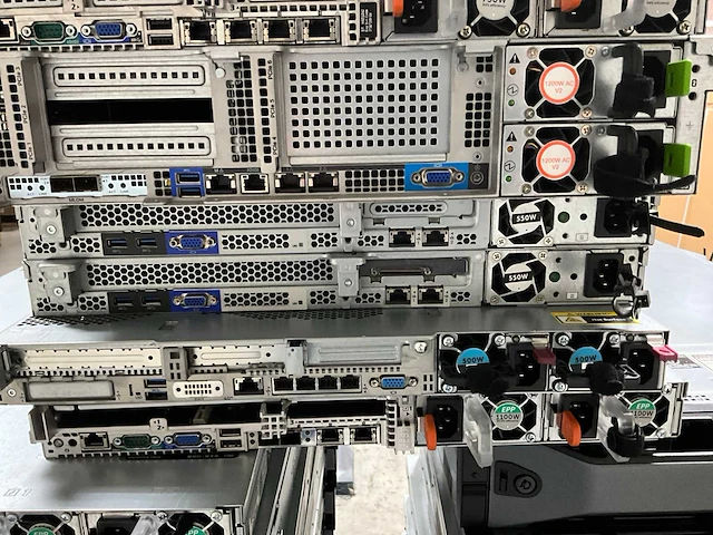 Server - hp - dl120 g9 - 1x e5-2603 - afbeelding 4 van  4