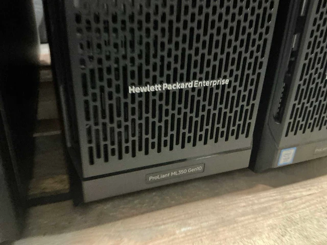Server - hp - ml350 g10 - silver 4110 - afbeelding 2 van  5
