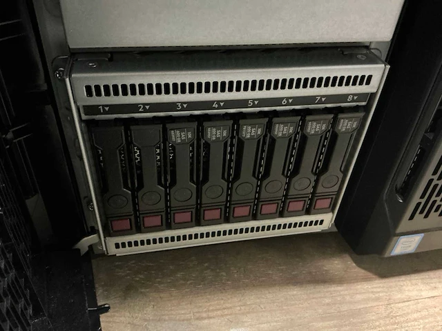 Server - hp - ml350 g10 - silver 4110 - afbeelding 5 van  5