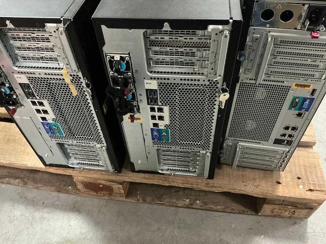 Server - hp - ml350 g9 - 2x e5-2620 v3 - afbeelding 4 van  4