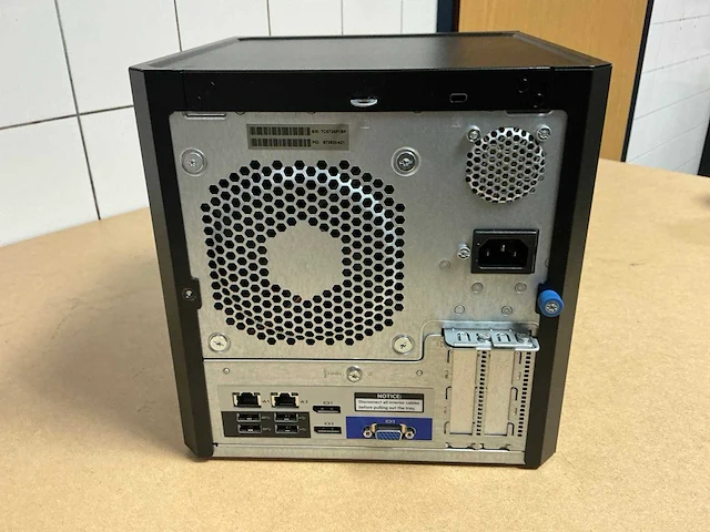 Server - hp - proliant microserver gen10 - afbeelding 3 van  3