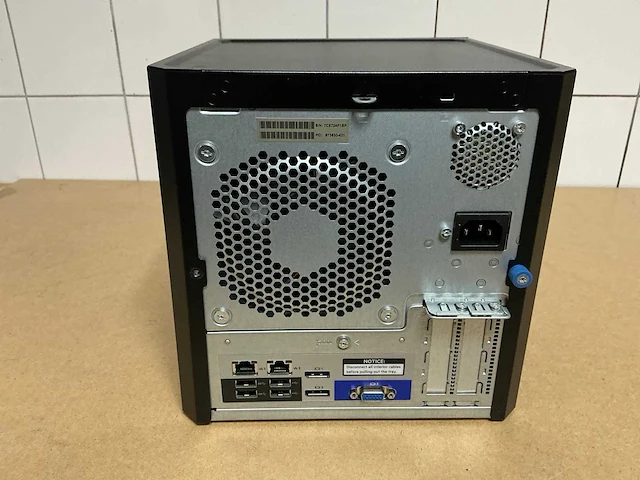 Server - hp - proliant microserver gen10 - afbeelding 3 van  3