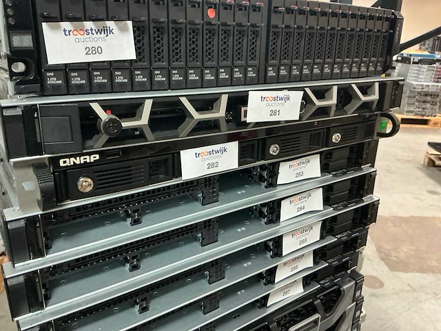 Server - qnap - ts-419u+ - afbeelding 1 van  3