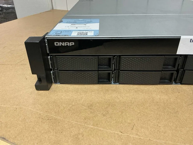 Server - qnap - ts-873u-rp - afbeelding 2 van  7