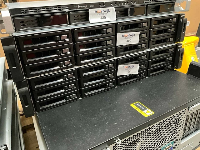 Server - qnap - ts-ec1279u-rp - afbeelding 1 van  2