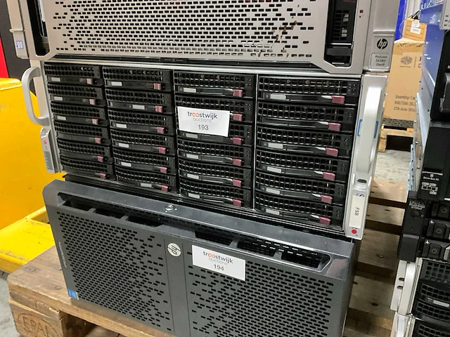 Server - supermicro - cse-846 - e3-1240 v6 - afbeelding 1 van  2