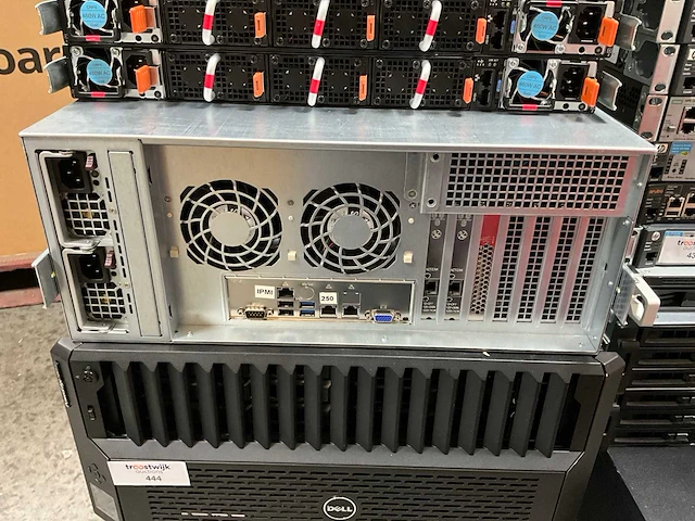 Server - supermicro - cse-846 - e3-1240 v6 - afbeelding 2 van  2
