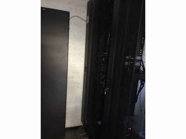 Serverkast - afbeelding 4 van  9