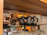Servies, glaswerk en bestek - afbeelding 13 van  17