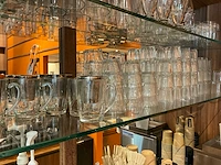 Servies, glaswerk en bestek - afbeelding 17 van  17