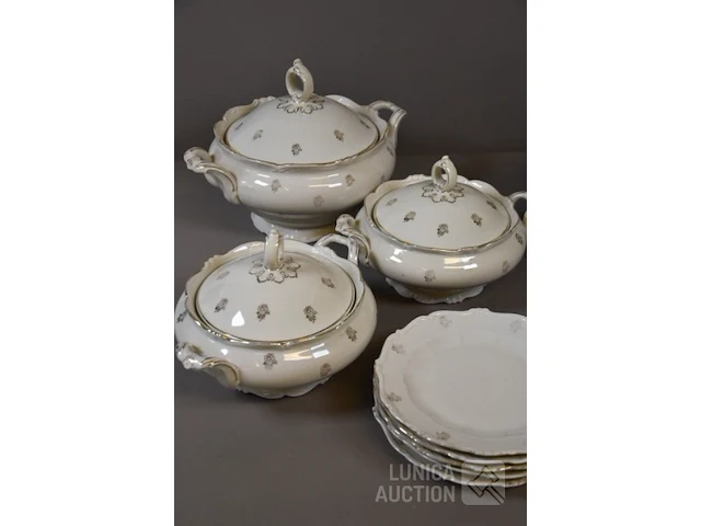Servies - afbeelding 2 van  6