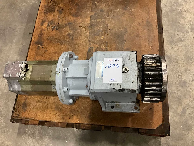 Servomotor - afbeelding 1 van  3