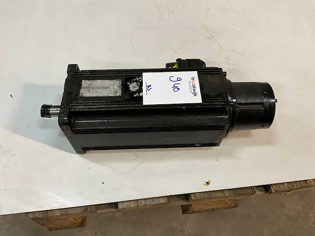 Servomotor - afbeelding 1 van  4
