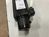 Servomotor - afbeelding 4 van  4
