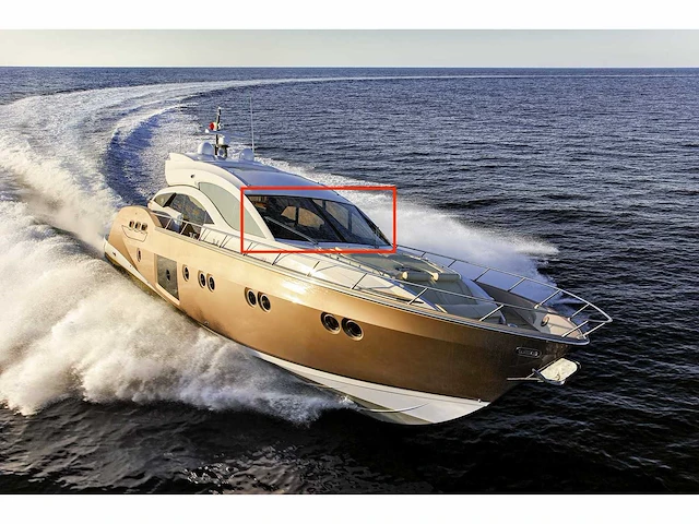 Sessa marine c68 front glass cockpit window - 050478 - afbeelding 1 van  1
