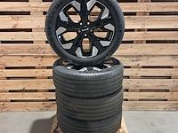 Set 19" velgen kia, met banden michelin primacy 4, 2023 - afbeelding 1 van  13