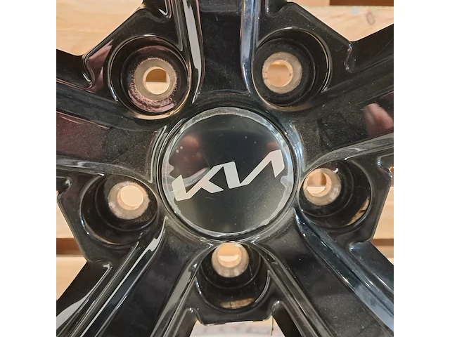 Set 19" velgen kia, met banden michelin primacy 4, 2023 - afbeelding 8 van  13