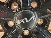 Set 19" velgen kia, met banden michelin primacy 4, 2023 - afbeelding 8 van  13