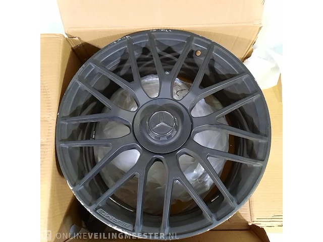 Set a 4x velg mercedes amg - afbeelding 5 van  16