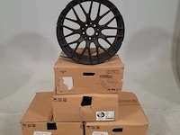 Set a 4x velg mercedes amg