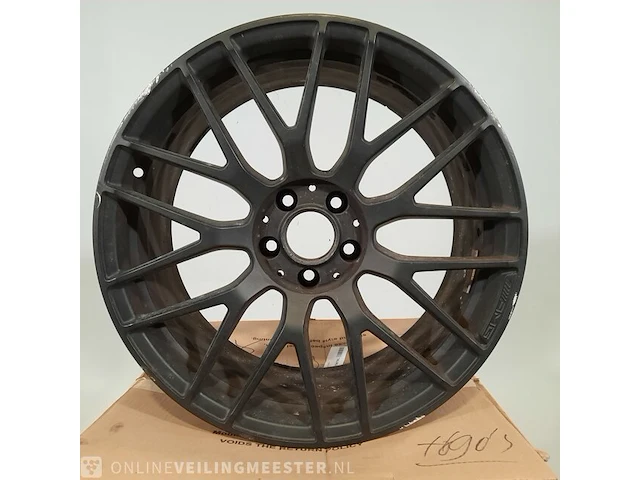 Set a 4x velg mercedes amg - afbeelding 11 van  16