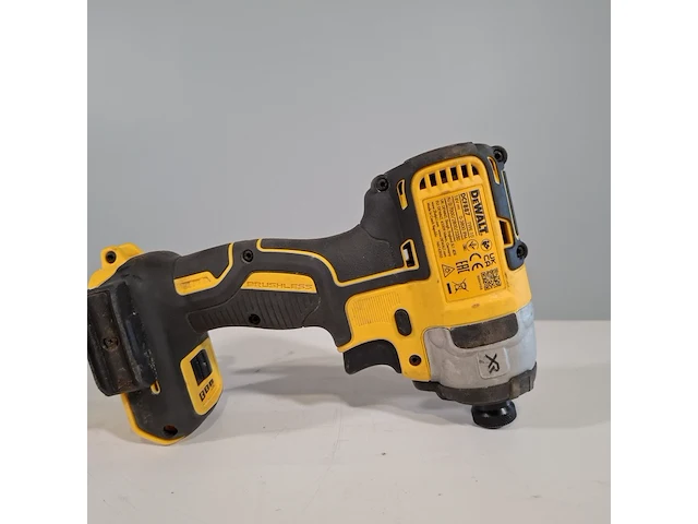 Set accu handgereedschap, de walt, o.a. dcf887 - afbeelding 2 van  23