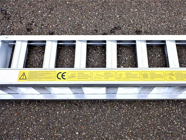 Set aluminium (220 cm) oprijplaat 4t - afbeelding 4 van  7