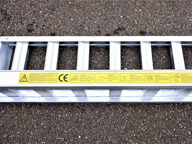 Set aluminium (220 cm) oprijplaat 4t - afbeelding 4 van  8