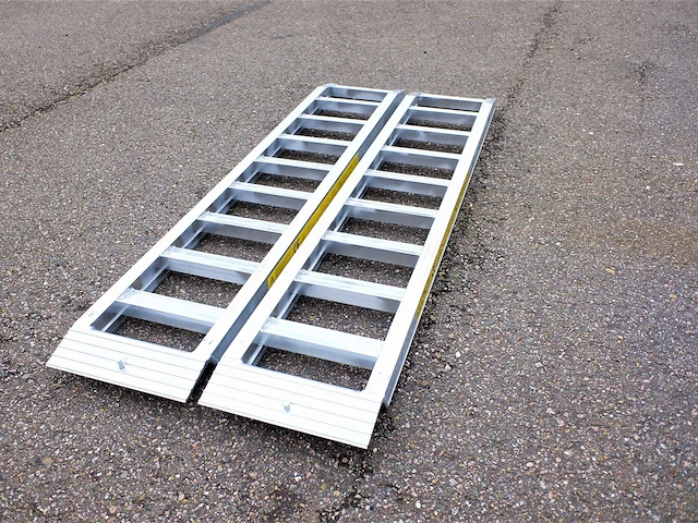 Set aluminium (220 cm) oprijplaat 4t - afbeelding 6 van  8