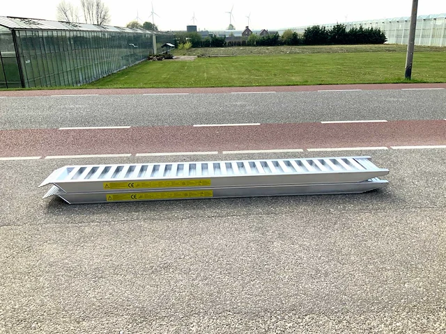 Set aluminium (300 cm) oprijplaat 3t - afbeelding 1 van  8