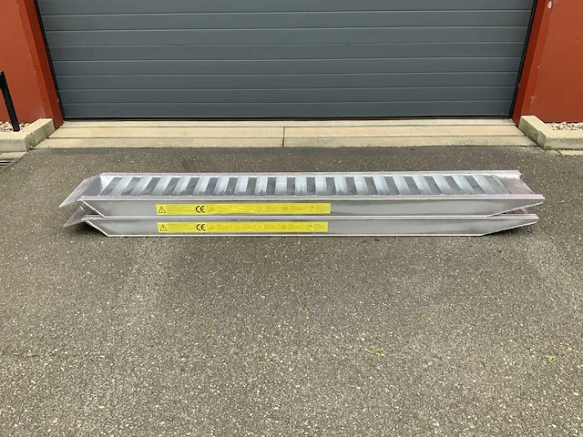 Set aluminium oprijplaat 4t - afbeelding 1 van  7