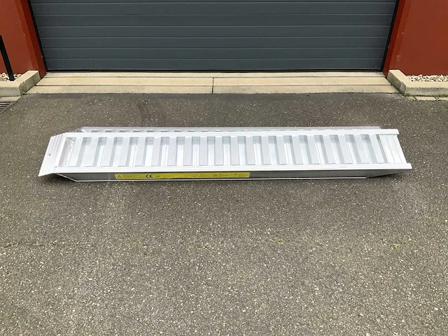 Set aluminium oprijplaat 4t - afbeelding 2 van  7