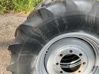 Set banden met velg - afbeelding 2 van  16