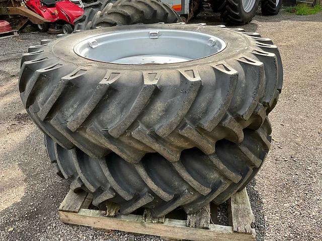 Set banden met velg - afbeelding 6 van  16