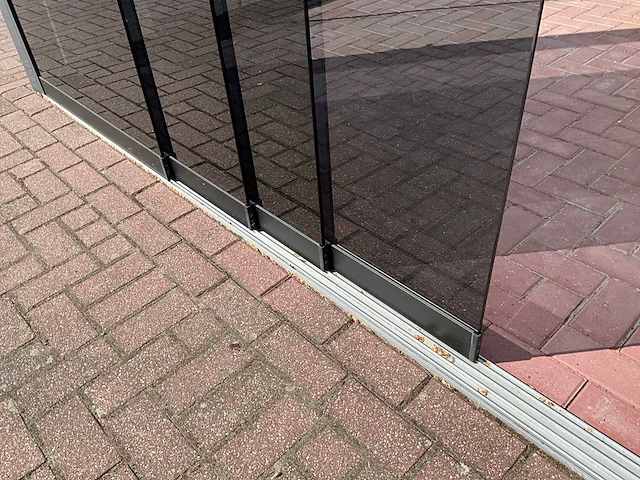 Set glaspanelen 86x215 getint (2x) - afbeelding 5 van  12