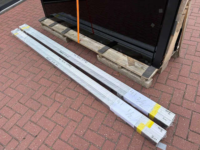 Set glaspanelen 98x225 getint (4x3) - afbeelding 7 van  10