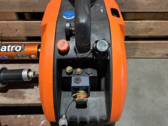 Set hydraulisch redgereedschap, holmatro - afbeelding 14 van  19