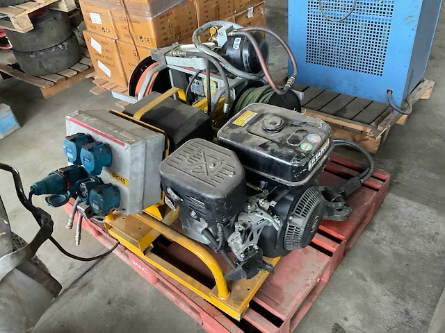 Set knip apparatuur inclusief generator - afbeelding 8 van  14
