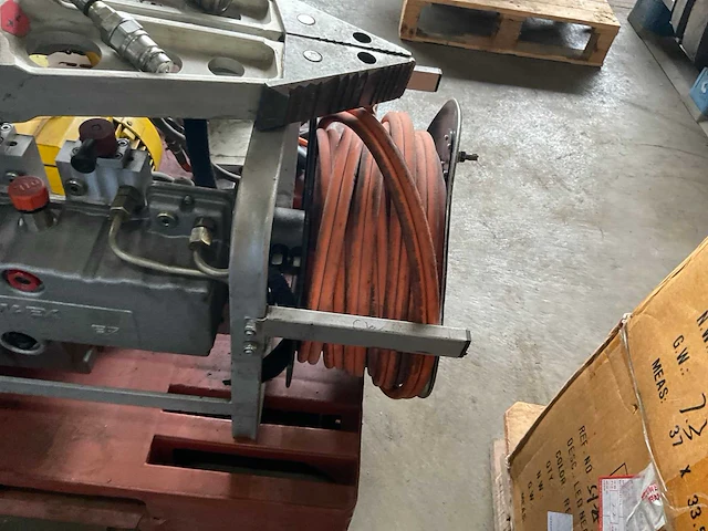 Set knip apparatuur inclusief generator - afbeelding 9 van  14
