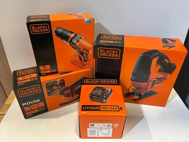 Set machines 3 delig incl. accu, black en decker - afbeelding 1 van  1