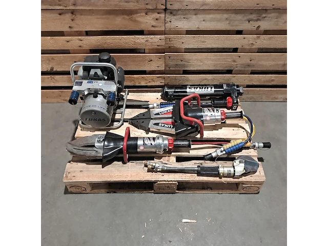Set redgereedschap - afbeelding 1 van  26
