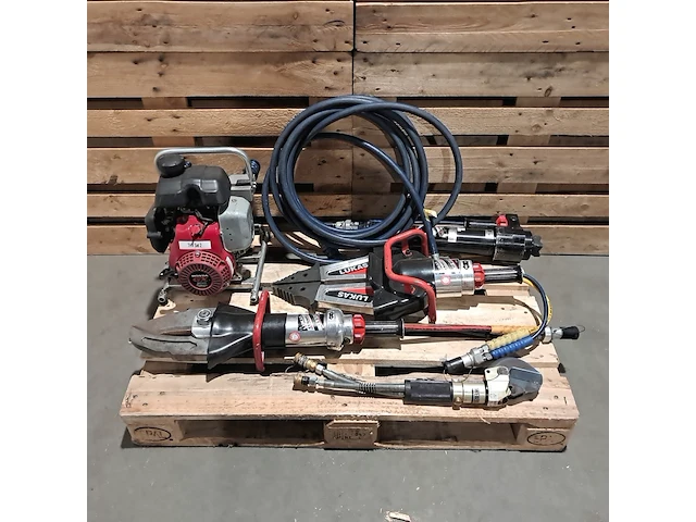 Set redgereedschap - afbeelding 18 van  26