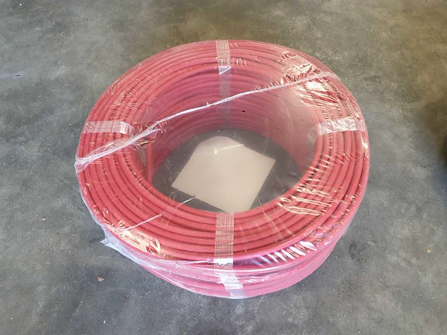 Set solarkabel 25 meter rode + 25 meter zwarte 6mm2 + dc stekkers 4x man en 4x vrouw - afbeelding 2 van  6
