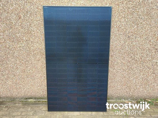 Set van 12 full black longi lr4-60hib-355m zonnepanelen en 1 blaupunkt bps-v01-03.6 omvormer (1-fase) - afbeelding 3 van  9