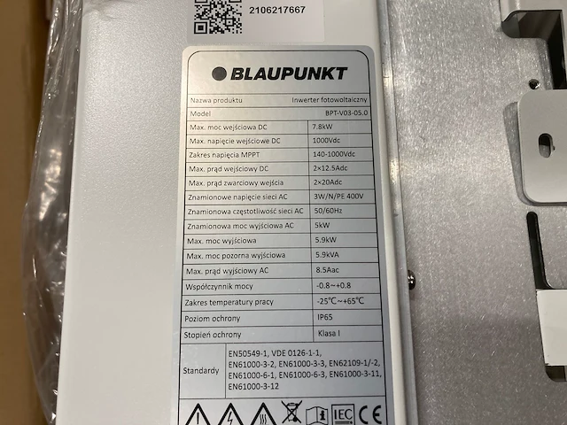 Set van 16 full black longi (350 wp) zonnepanelen en 1 blaupunkt bpt-v03-05.0 omvormer (3-fase) - afbeelding 10 van  10