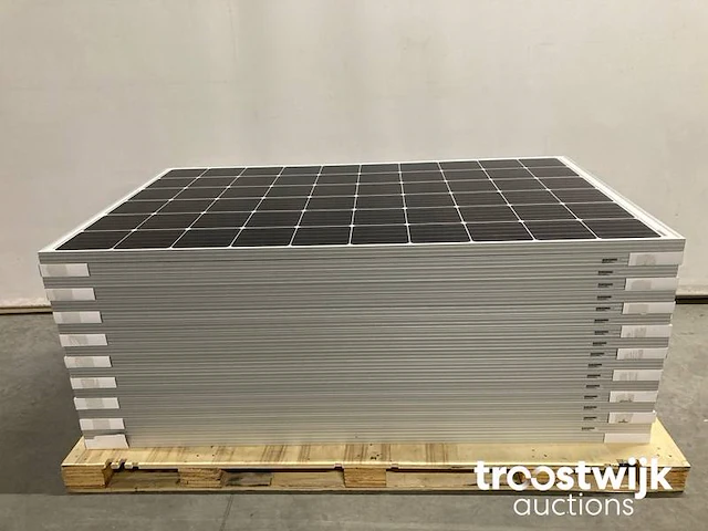Set van 18 astronergy glas-glas zonnepanelen (310 wp) en 1 blaupunkt bpt-v03-5.0 omvormer - afbeelding 3 van  10