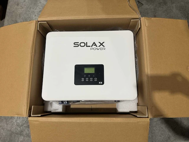 Set van 18 zonnepanelen (410 wp) en 1 solax 7.0k omvormer (3-fase) - afbeelding 6 van  8