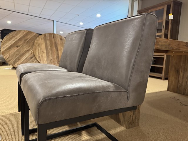 Set van 2 eetkamerstoelen, grijs afrikaleer, zwart metalen onderstel - afbeelding 3 van  5